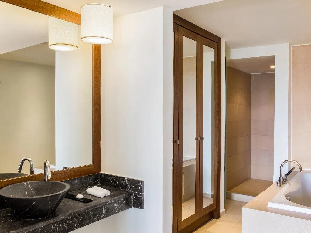 BUNGALOW LUXURY Room, Amirandes, A Resort to Live, Crete