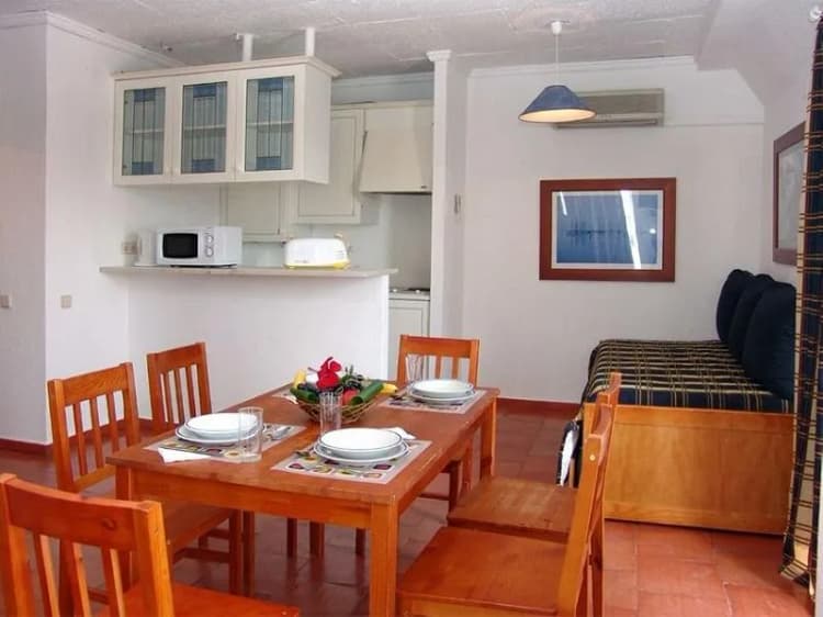 APARTMENT CAPACITY 6 Room, Apartamentos Turísticos Regina, Algarve