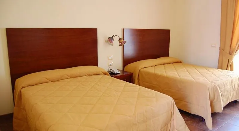 DOUBLE STANDARD Room, Ciuri Di Badia, Palermo