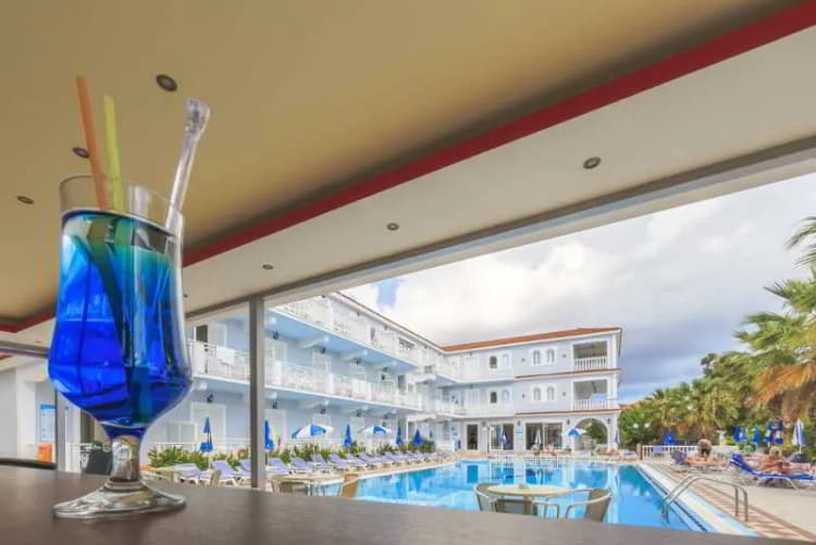 Bar, Sunshine, Zante