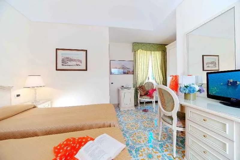 DOUBLE CLASSIC Room, La Reginella Resort & Thermal Spa, Naples