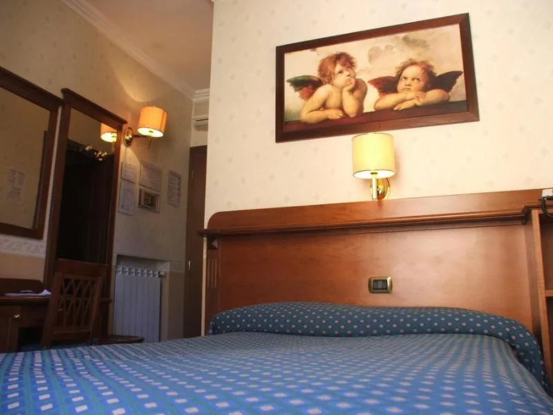 DOUBLE SINGLE USE STANDARD Room, Verona Rome, Rome