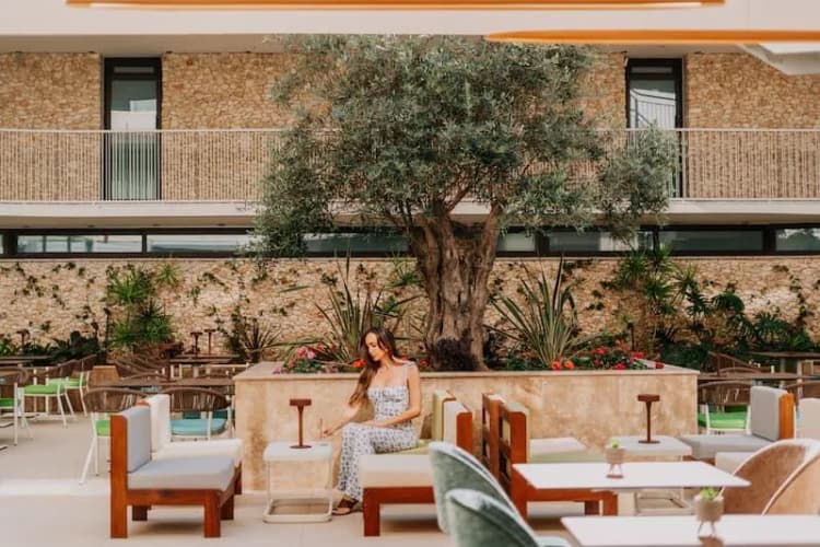 Bar, Reef Hotel - Spa, Gozo