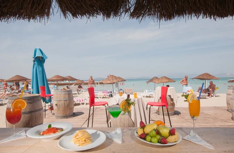 Bar, mplaya Hotel by Corendon, Izmir