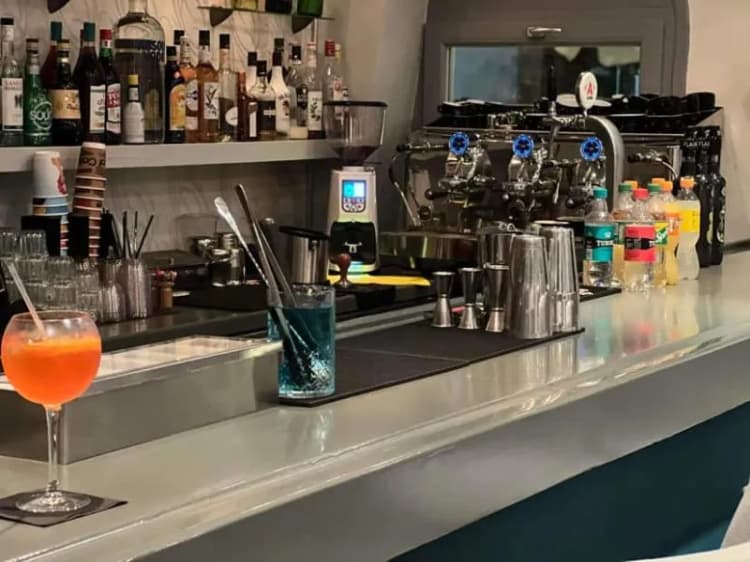 Bar, Sea Bird, Corfu