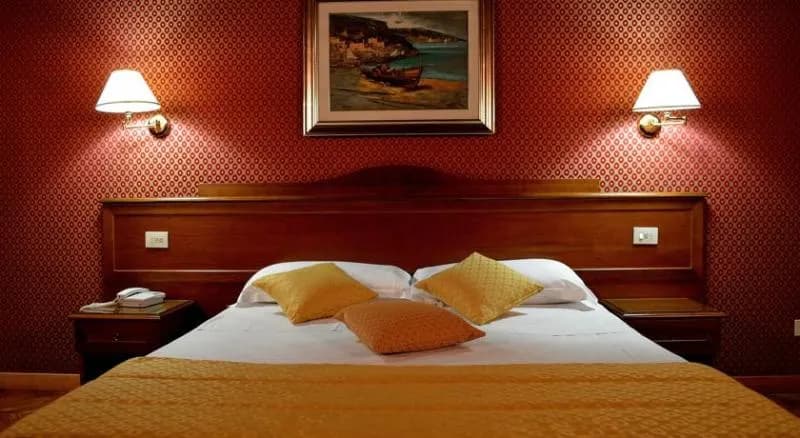 Double or Twin COMFORT Room, Hotel Montecarlo, Rome