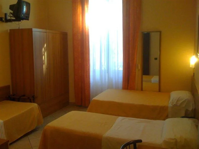 General view, Sara, Milan