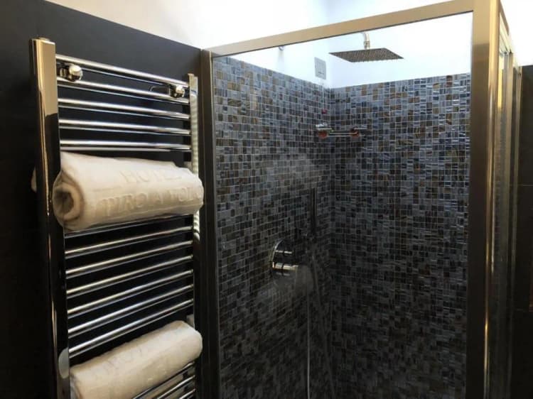 DOUBLE DELUXE KING BED Room, Hotel Tiro A Volo, Naples