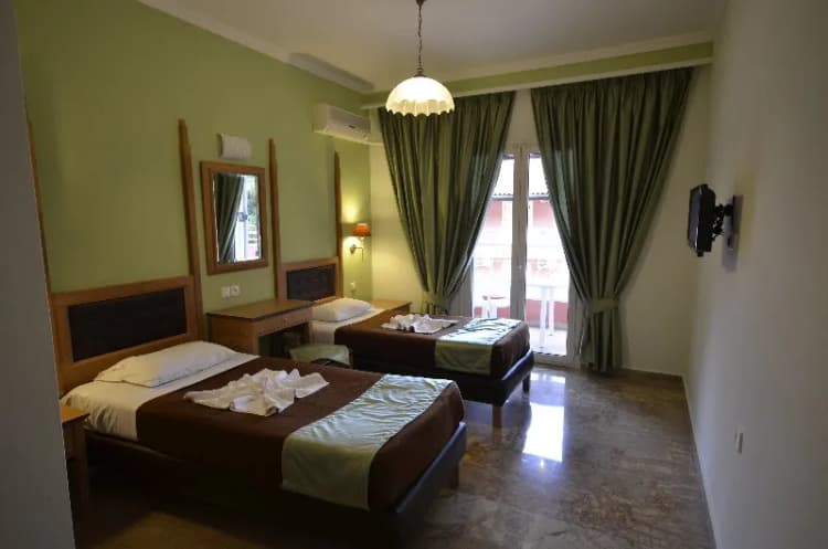 APARTMENT SUPERIOR Room, Irene Apartments and Studios, Agios Gordios, Corfu