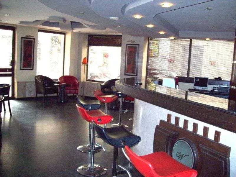 Bar, Washington, Casablanca
