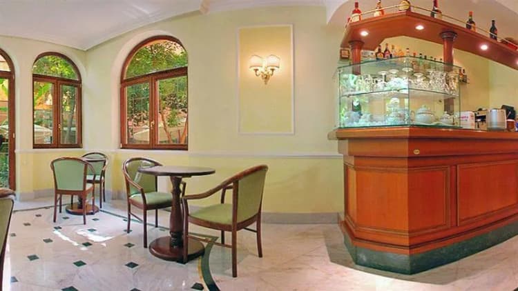 Bar, Astoria Garden, Rome