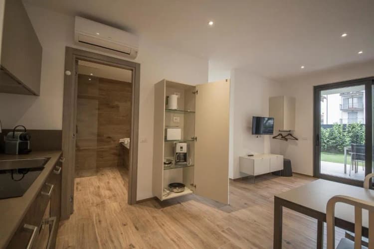 APARTMENT ONE BEDROOM Room, Riva Lake Lodge, Milan