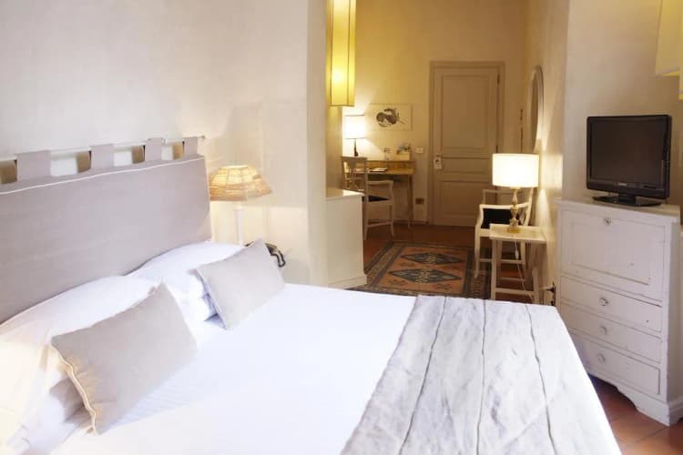 DOUBLE CLASSIC Room, The J & J Historic House Hotel, Florence