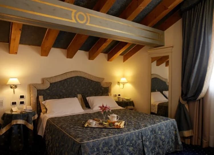 DOUBLE STANDARD Room, Borgo ca' dei Sospiri, Venice