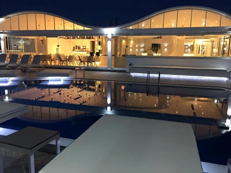 Bar, Suites Blue Hotel and Spa, Santorini