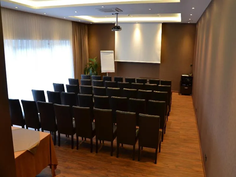 Conferences, Columbus, Krakow