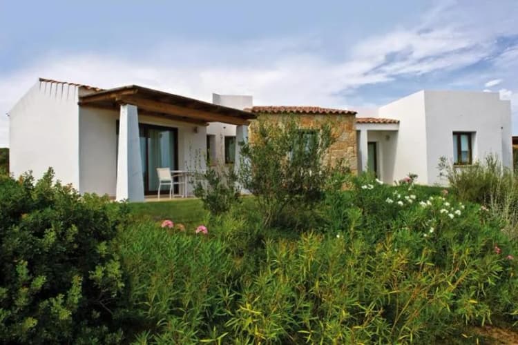 APARTMENT TWO BEDROOMS TWO BATHROOMS Room, Grande Baia Resort & Spa, Olbia