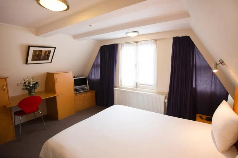 DOUBLE DELUXE Room, Quentin Golden Bear Hotel, Amsterdam