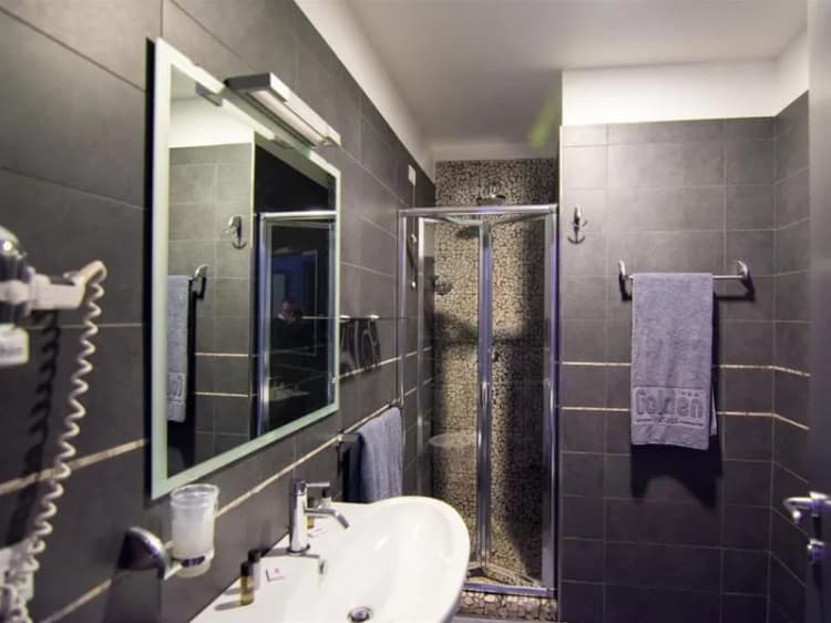 Double or Twin STANDARD Room, Golden Hotel srl, Naples
