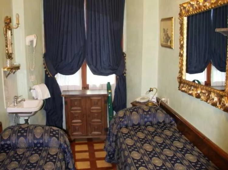 Double or Twin STANDARD Room, Hotel Abaco, Florence