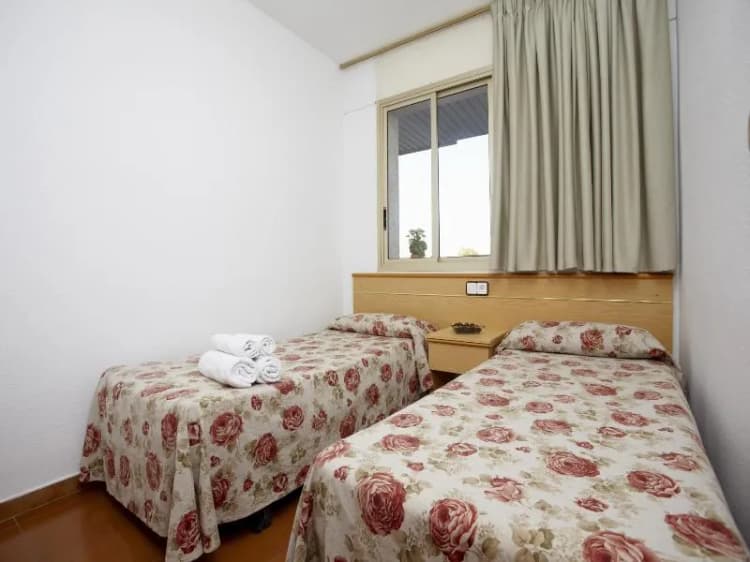 APARTMENT CAPACITY 4 ONE BEDROOM Room, Mediterranean Suite, Costa Dorada