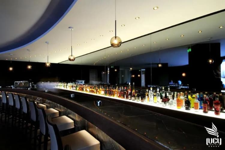 Bar, Lucy, Thessaloniki