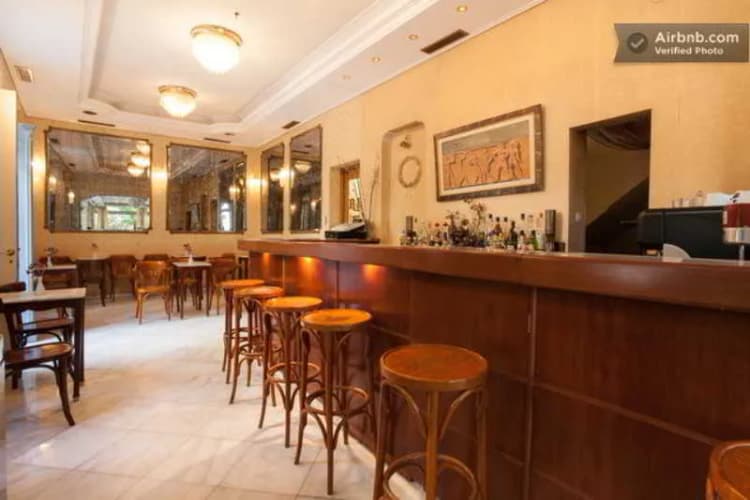 Bar, Rio Athens, Athens