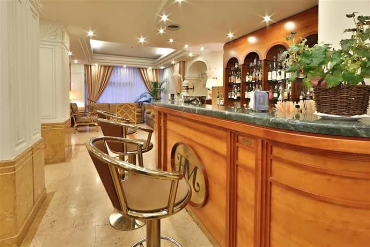Bar, Hotel Mozart, Milan