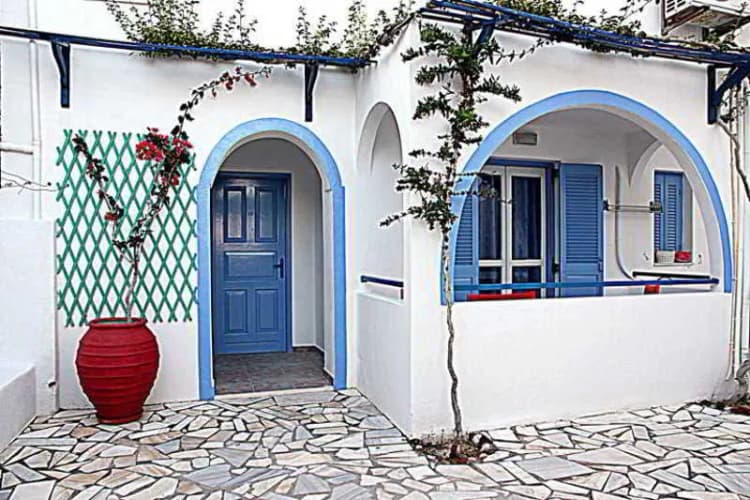 Lobby, Mark-Joanna, Santorini
