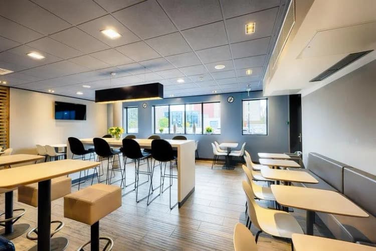 Bar, B&B HOTEL Amsterdam-Zaandam, Amsterdam