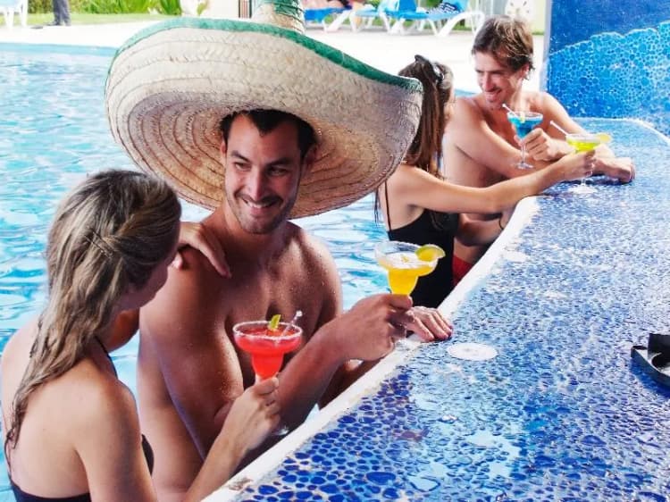 Bar, Sandos Caracol Nature Resort & Water Park All Incl, Playa Del Carmen