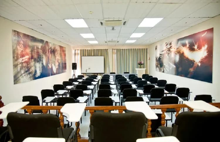 Conferences, Beach Club Font de Sa Cala, Majorca