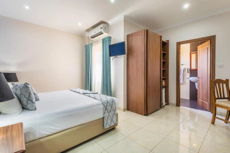 Double or Twin SEA VIEW Room, Port View Guest House, Malta