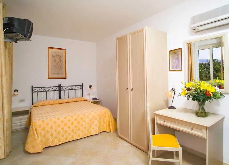 Room, Sylesia, Catania