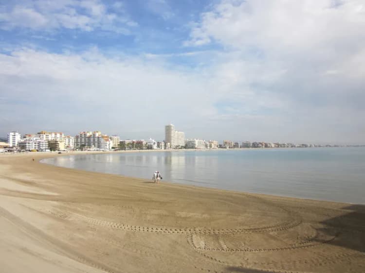 Beach, Apartamentos Voramar 3000, Valencia