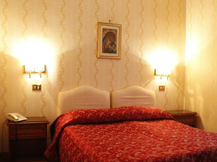 Double or Twin STANDARD Room, Torino, Rome