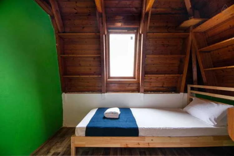 APARTMENT CAPACITY 4 TWO BEDROOMS Room, Mellow Youth Hostel, Barcelona