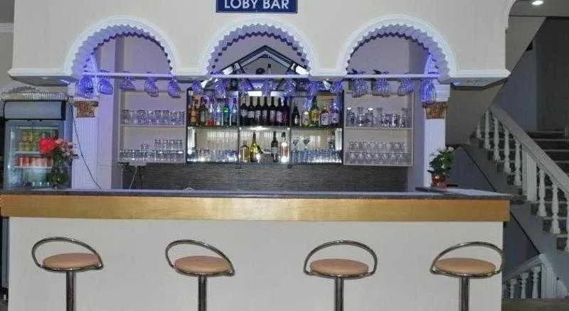 Bar, Altinkum Butik Hotel, Izmir