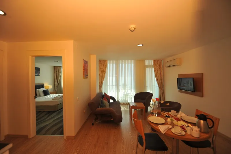 APARTMENT TWO BEDROOMS Room, Regna Hotel, Antalya