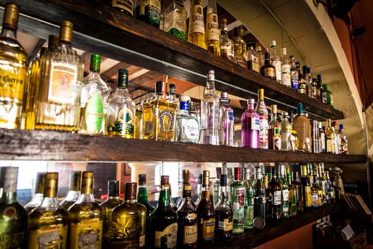 Bar, Del Paseo, Cancun Area