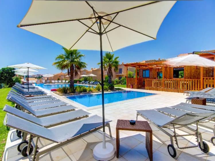 General view, Pinheiros da Balaia Villas, Algarve
