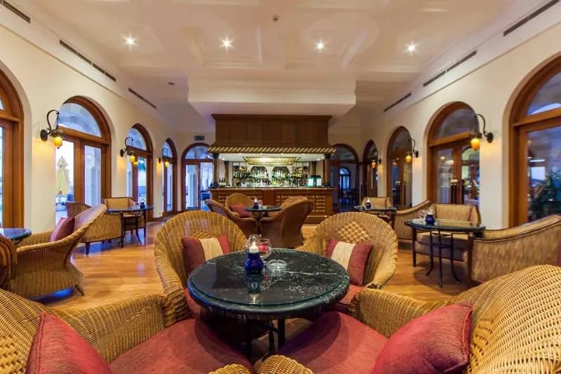 Bar, The Oberoi Beach Resort, Sahl Hasheesh, Red Sea Riviera