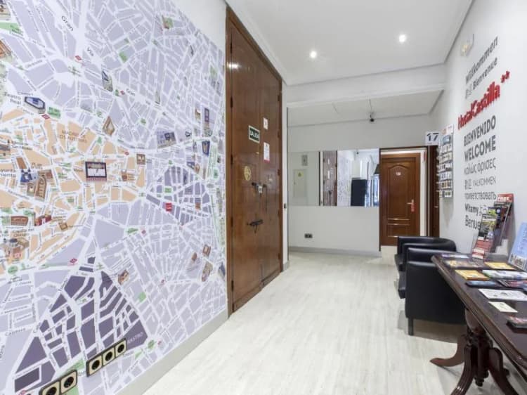 General view, Hostal Castilla I, Madrid