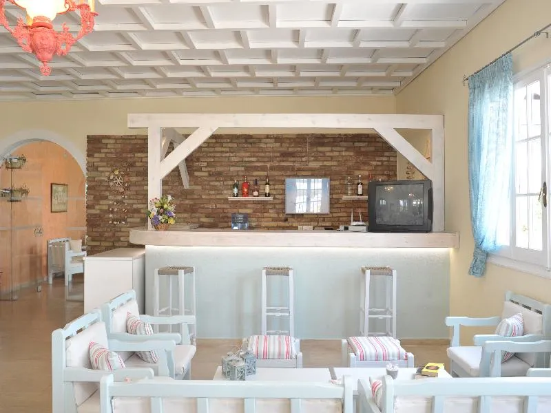 Bar, Iliada Beach, Corfu