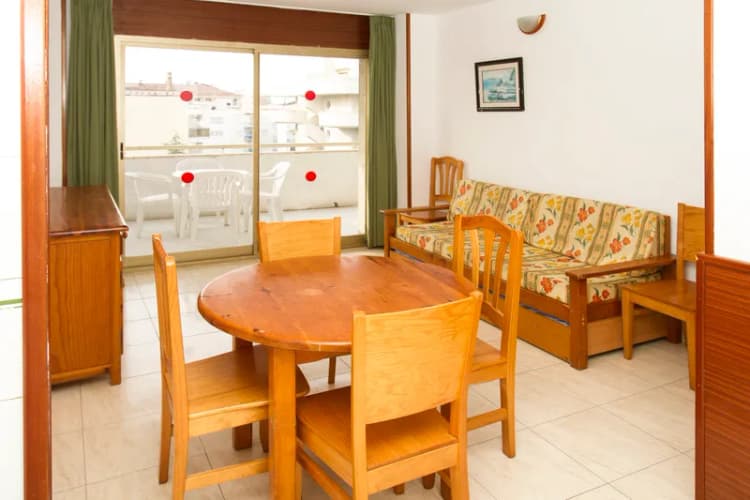 APARTMENT CAPACITY 4 ONE BEDROOM Room, Rentalmar Arquus, Costa Dorada