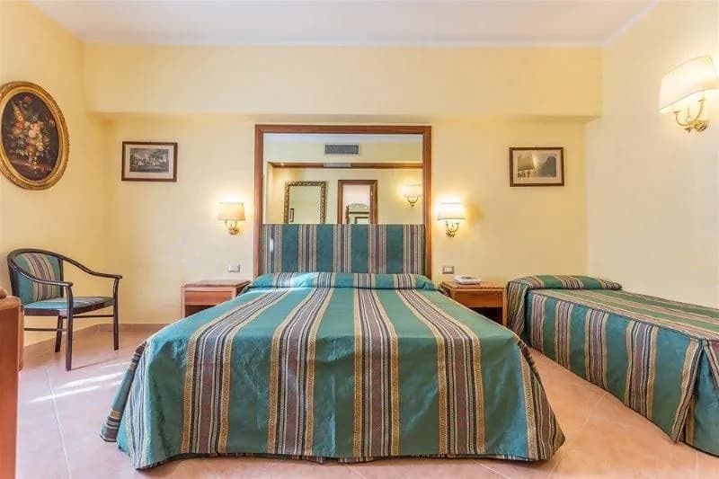DOUBLE ECONOMY Room, Raeli Hotel Regio, Rome