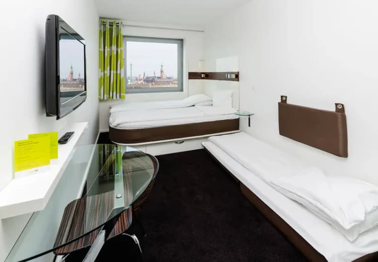 DOUBLE STANDARD Room, Wakeup Copenhagen - Carsten Niebuhrs Gade, Copenhagen