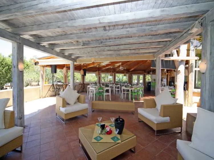 Bar, Baia Salinedda, Olbia