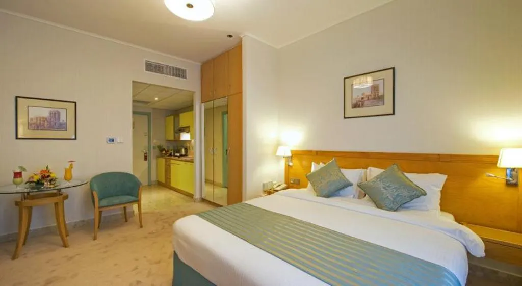 APARTMENT STANDARD Room, Al Bustan Centre & Residence, Dubai