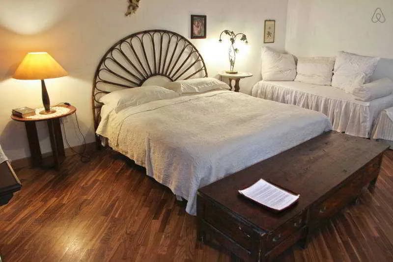 Room, B&B Il Giardino Segreto, Naples
